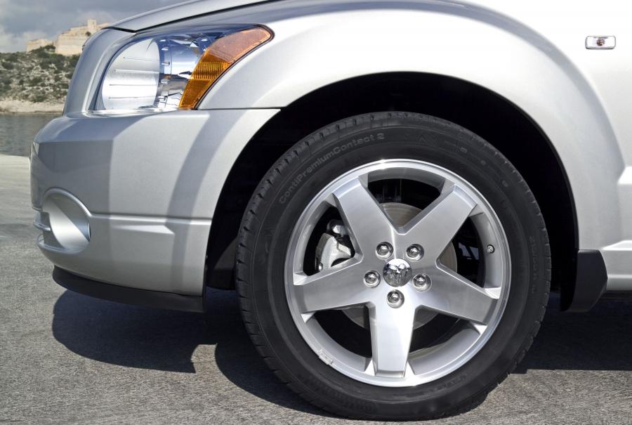  Dodge Caliber 2007 года  (фото 88 из 143)